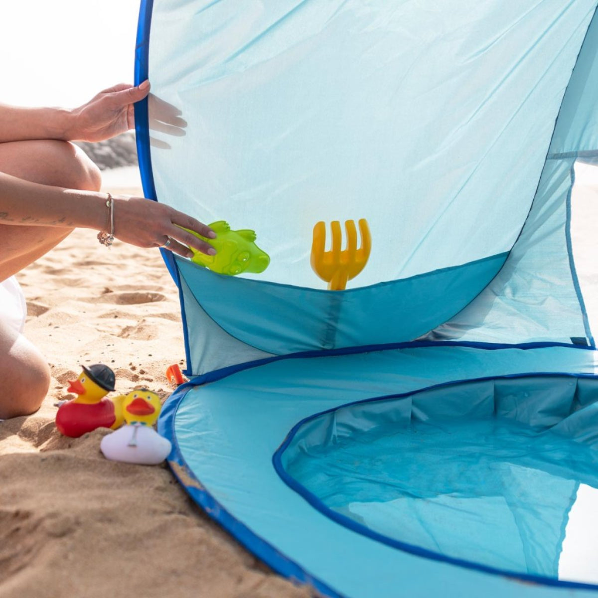 Avena's Splash Tent